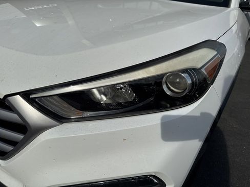 Used 2017 Hyundai Tucson SE image 6