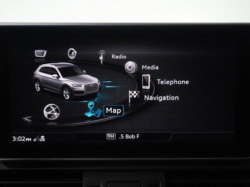 Used 2020 Audi Q5 Premium Plus w/ Premium Plus Package image 31