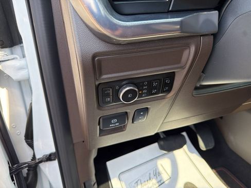 Used 2025 Ford F150 King Ranch AWD/4WD image 35