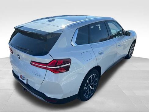 Used 2025 BMW X3 xDrive30i w/ Premium Package image 7