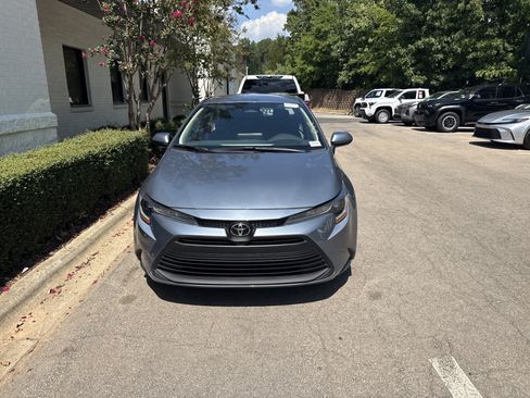 Used 2026 Toyota Corolla LE FWD image 37