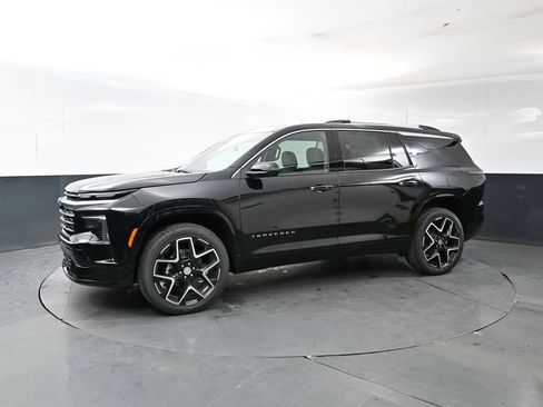 New 2026 Chevrolet Traverse High Country AWD/4WD image 2