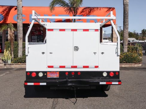 Used 2018 Ford F350 XL w/ Power Equipment Group image 8