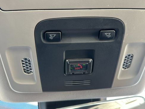 Used 2024 Toyota Camry SE FWD image 32