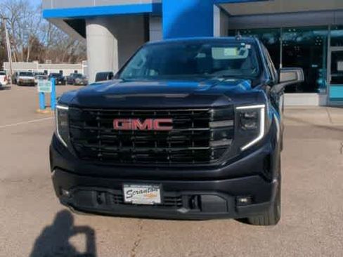 Certified 2022 GMC Sierra 1500 Elevation image 3