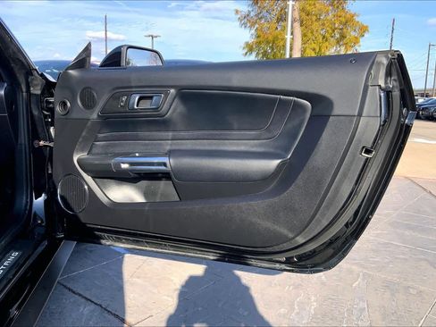 Used 2020 Ford Mustang GT Premium w/ GT Performance Package image 19