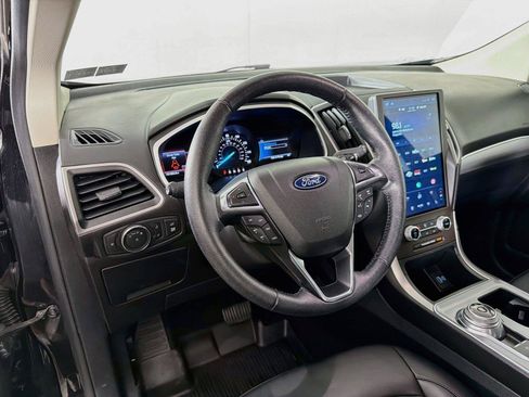 Used 2021 Ford Edge SEL w/ Convenience Package AWD/4WD image 16