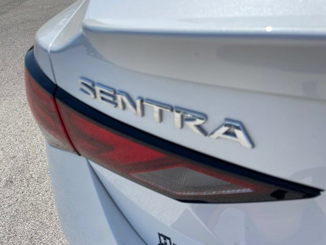 Used 2024 Nissan Sentra SR FWD image 8