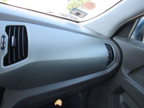 Used 2012 Kia Sportage EX AWD/4WD image 37