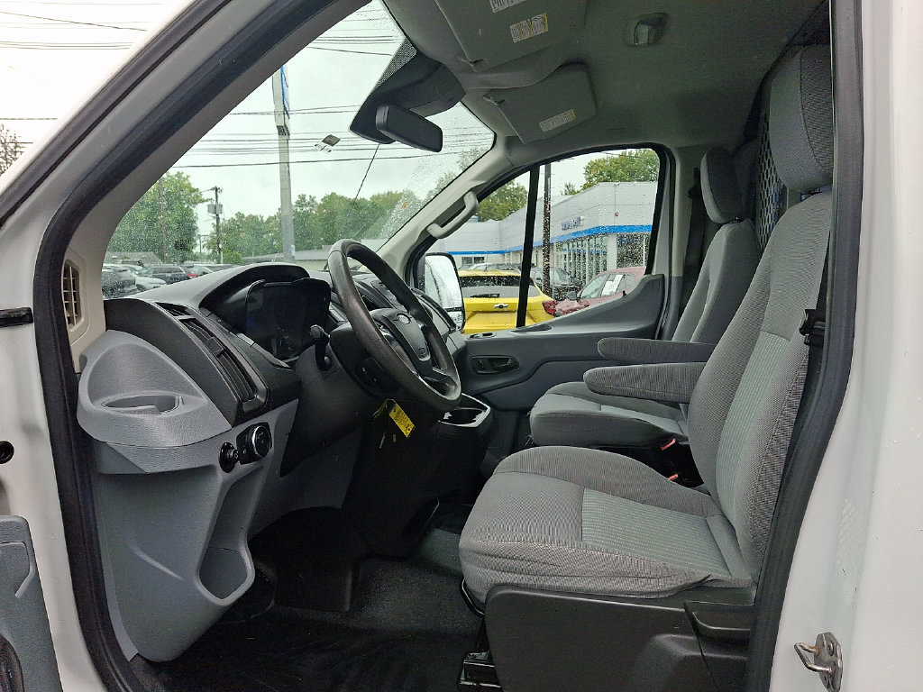 Used 2016 Ford Transit 250 130 Low Roof w/ Exterior Upgrade Package RWD image 14