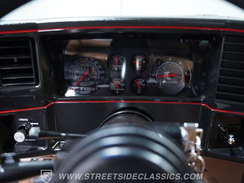 Used 1988 Chevrolet Monte Carlo SS RWD image 32
