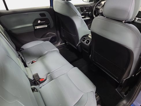 New 2026 Mercedes-Benz GLB 35 AMG 4MATIC image 11