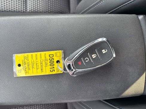 Used 2024 Chevrolet Trax LT image 31