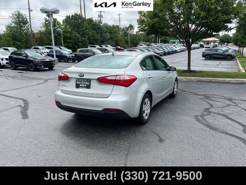 Used 2016 Kia Forte LX w/ LX Popular Package FWD image 5