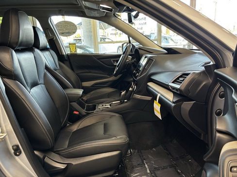 Certified 2022 Subaru Forester Limited image 10