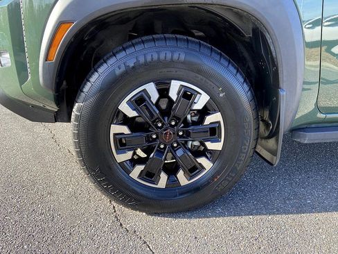 Certified 2023 Nissan Frontier PRO-4X w/ Technology Package image 8