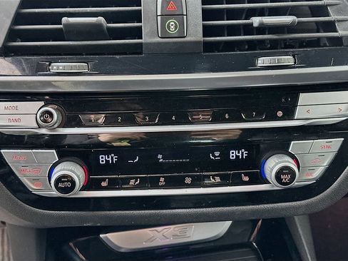 Used 2021 BMW X3 xDrive30i w/ Premium Package image 16