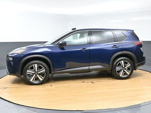 Used 2024 Nissan Rogue SL w/ SL Premium Package image 6