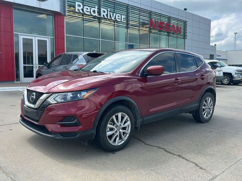 Used 2021 Nissan Rogue Sport S FWD image 1