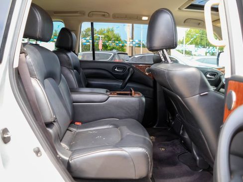 Used 2019 INFINITI QX80 Luxe w/ Proassist Package RWD image 10
