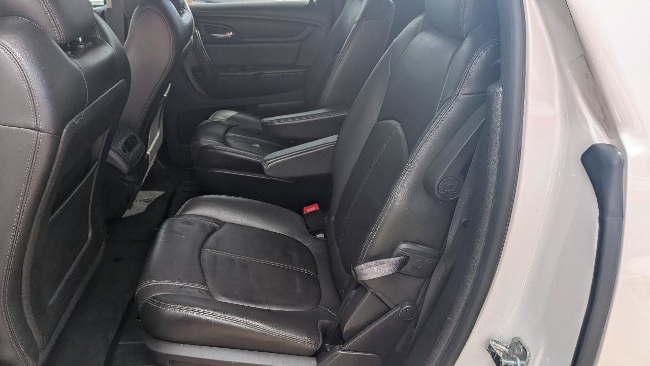 Used 2016 GMC Acadia SLT w/ Premium Edition FWD image 10