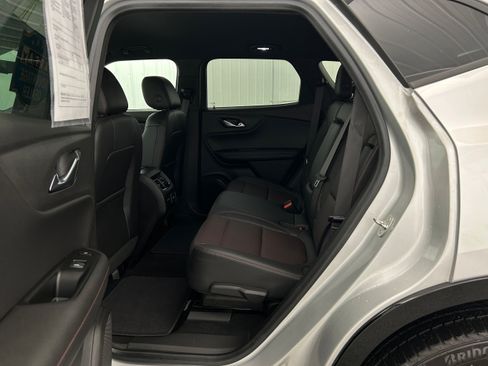 Used 2021 Chevrolet Blazer RS w/ Enhanced Convenience Package AWD/4WD image 28