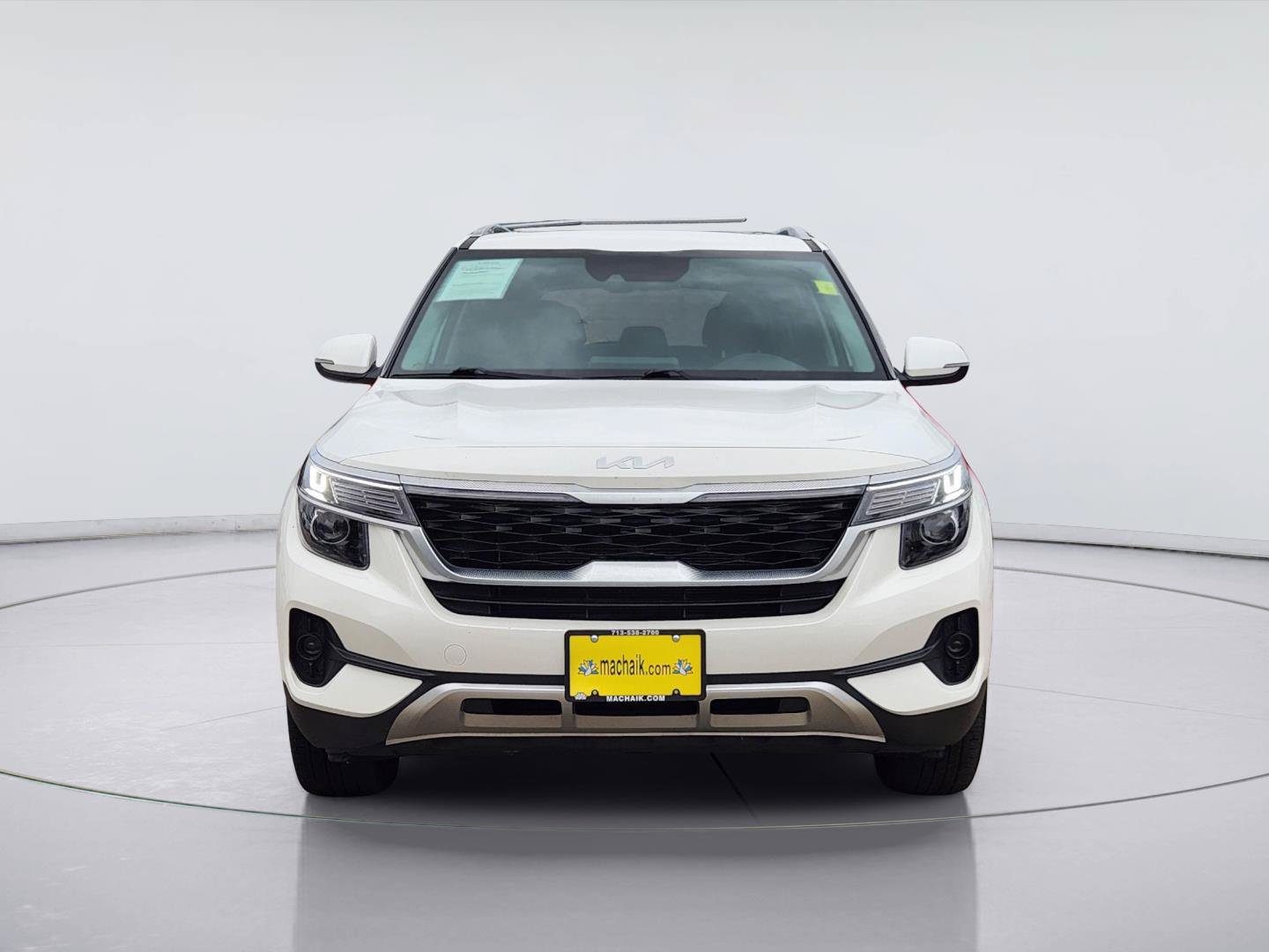 Used 2023 Kia Seltos EX AWD/4WD image 2