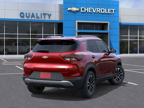 New 2026 Chevrolet TrailBlazer LT w/ Convenience Package FWD image 4