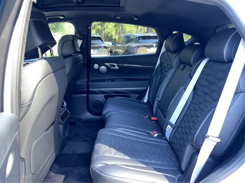 New 2026 Genesis GV80 3.5T e-SC image 25