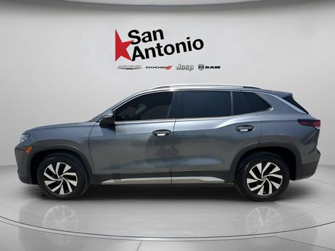 Used 2025 Volkswagen Tiguan S FWD image 9