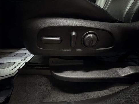 Certified 2019 Buick Enclave Avenir image 12