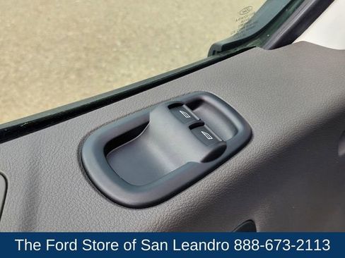 New 2026 Ford Transit 250 148 Medium Roof image 19