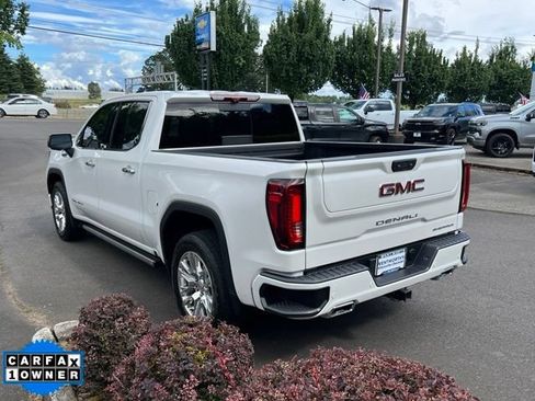Used 2024 GMC Sierra 1500 Denali w/ Technology Package AWD/4WD image 5