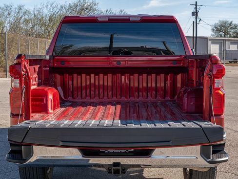 Used 2024 Chevrolet Silverado 1500 LT image 23