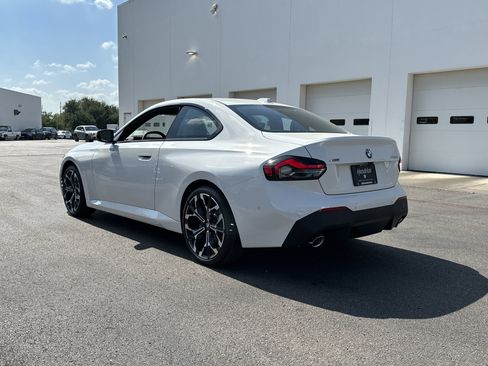 Used 2025 BMW 230i xDrive Coupe w/ Convenience Package AWD/4WD image 13