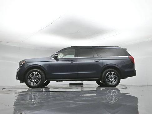 Certified 2025 Ford Expedition Max Active RWD image 8