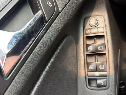 Used 2009 Mercedes-Benz GL 450 4MATIC image 22