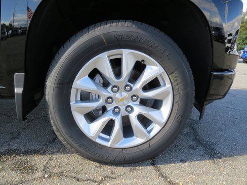 New 2026 Chevrolet Silverado 1500 Custom image 9