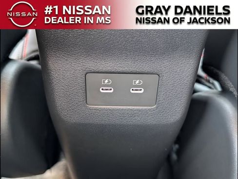 New 2026 Nissan Kicks SR w/ Cold Weather Package image 24
