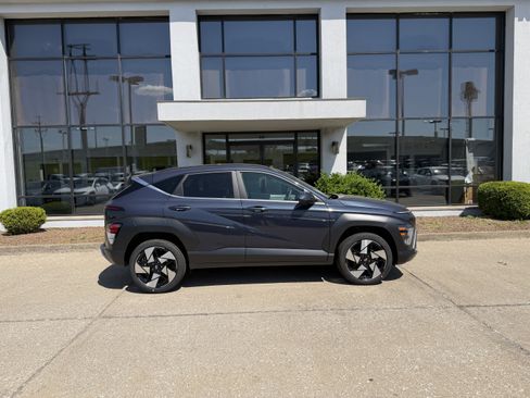 New 2026 Hyundai Kona Limited AWD/4WD image 3
