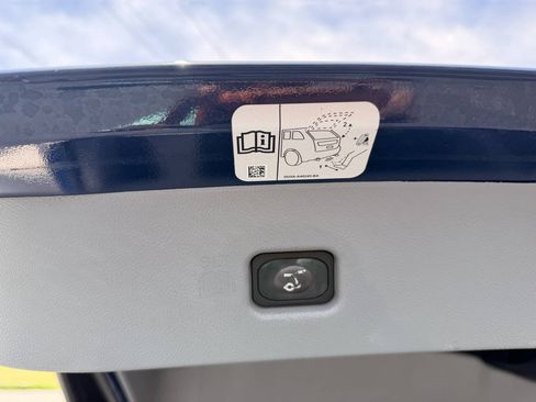 Used 2019 Lincoln Nautilus Reserve AWD/4WD image 9