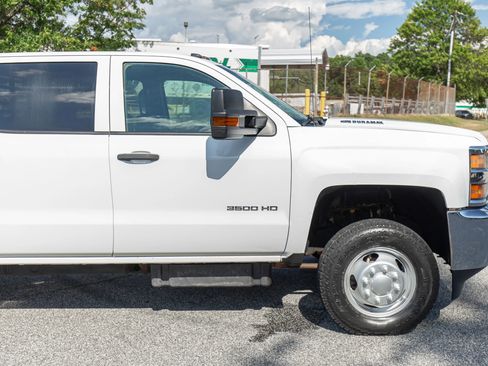 Used 2016 Chevrolet Silverado 3500 W/T w/ WT Convenience Package image 4