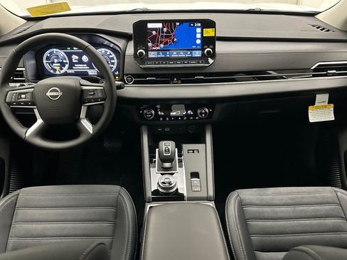 New 2026 Nissan Rogue SL image 23