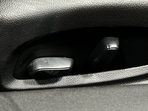 Used 2020 Chevrolet Camaro SS RWD image 16