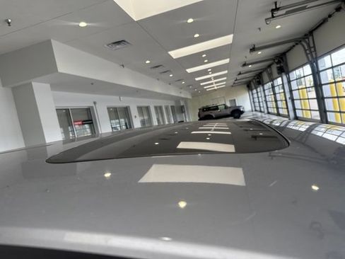 Used 2023 Honda Odyssey Elite image 7