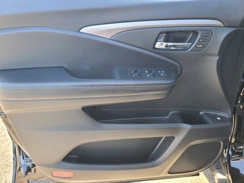 Used 2023 Honda Ridgeline RTL image 9