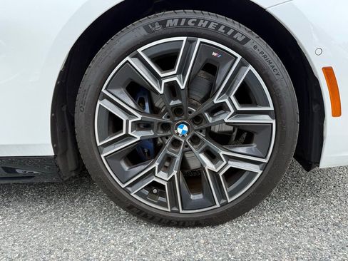 Used 2024 BMW 530i w/ M Sport Package image 7