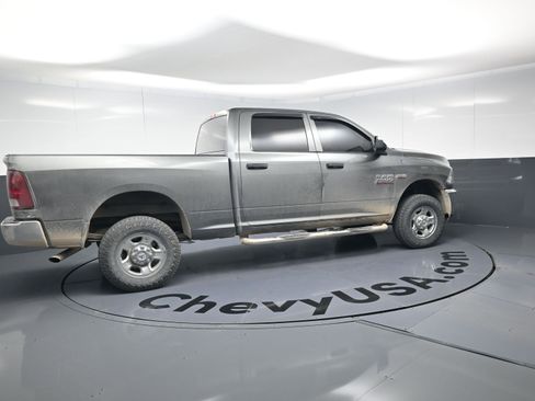 Used 2013 RAM 2500 Tradesman w/ Chrome Appearance Group image 16