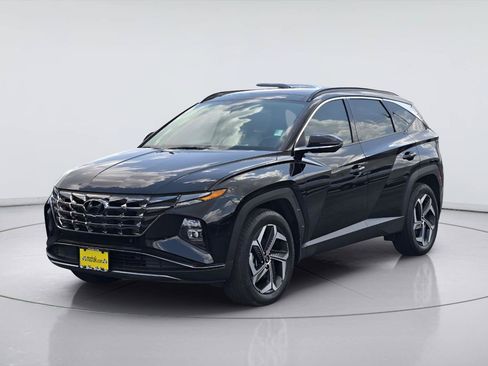 Used 2023 Hyundai Tucson Limited w/ Cargo Package AWD/4WD image 1