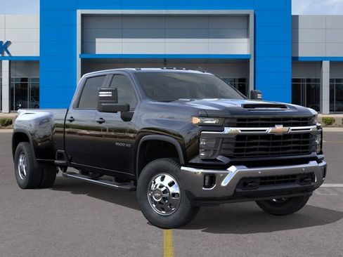 New 2026 Chevrolet Silverado 3500 LT w/ All Star Edition AWD/4WD image 7
